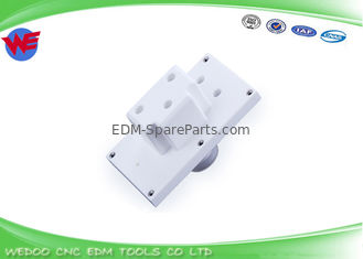 M301 X053C162H01 Mitsubishi عازل صفيحة السيراميك EDM أجزاء الآلة العزل
