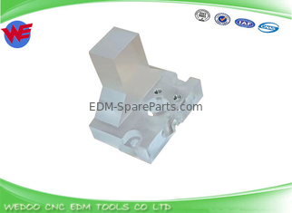 A290-8119-Z783 Fanuc EDM قاعدة أسطوانة أكريلية قاعدة أسطوانة 42*43*29.6MM