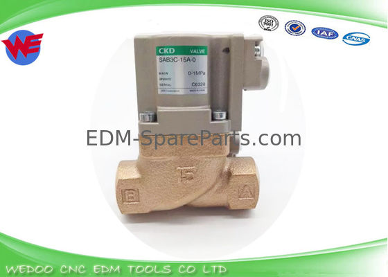 SAB3C-15A-O Sodick EDM Parts CKD الملف اللولبي صمام التحكم SAB3C-15A-O