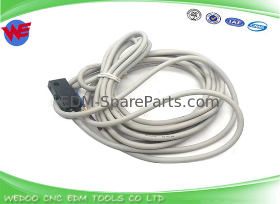 جهاز استشعار المفتاح AQ AD AG ALN EDM Sodick 2613825 WIRE GUIDE Switch Sensor