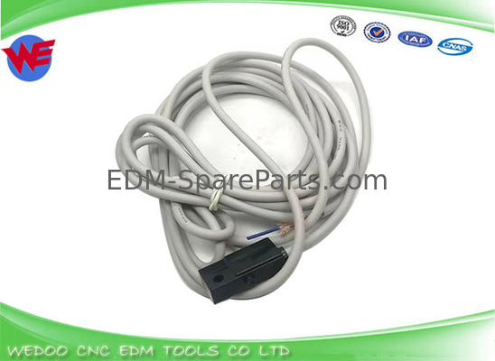 جهاز استشعار المفتاح AQ AD AG ALN EDM Sodick 2613825 WIRE GUIDE Switch Sensor