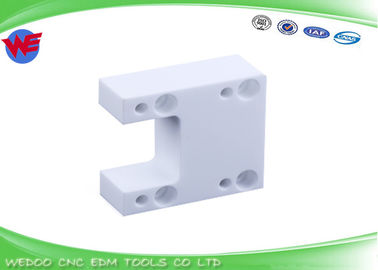 X056C314H01 أجزاء EDM Mitsubishi لوحة العزل السيراميكية السفلية 78 * 70 * 30mm M306