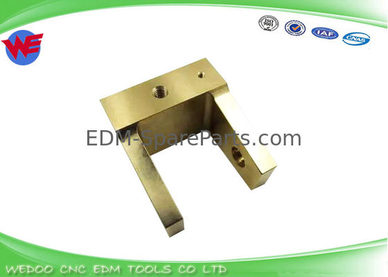 حامل بكرة ضغط Mitsubishi Fixed Seat لآلة التفريغ الكهربائي ذو الأسلاك FA 67*78*26