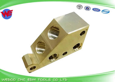 X268D658H01 DK26000 كتلة لتثبيت الأنابيب FA Mitsubishi EDM قطع الغيار M8521