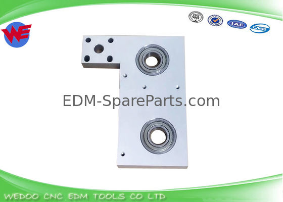 لوحة محامل من مادة الفولاذ المقاوم للصدأ لآلة قطع الأسلاك Fanuc EDM، مقاس 135*108 مم