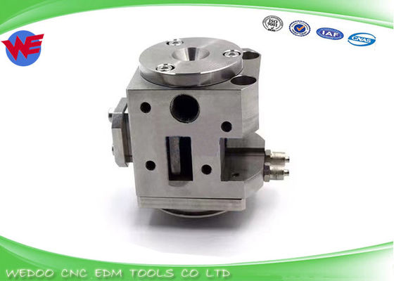 AQ300L AQ400 AQ360 AQ550 AQ570 Sodick COVERT AB GUIDE TO GUIDE HOLDER (أسلوب جديد)